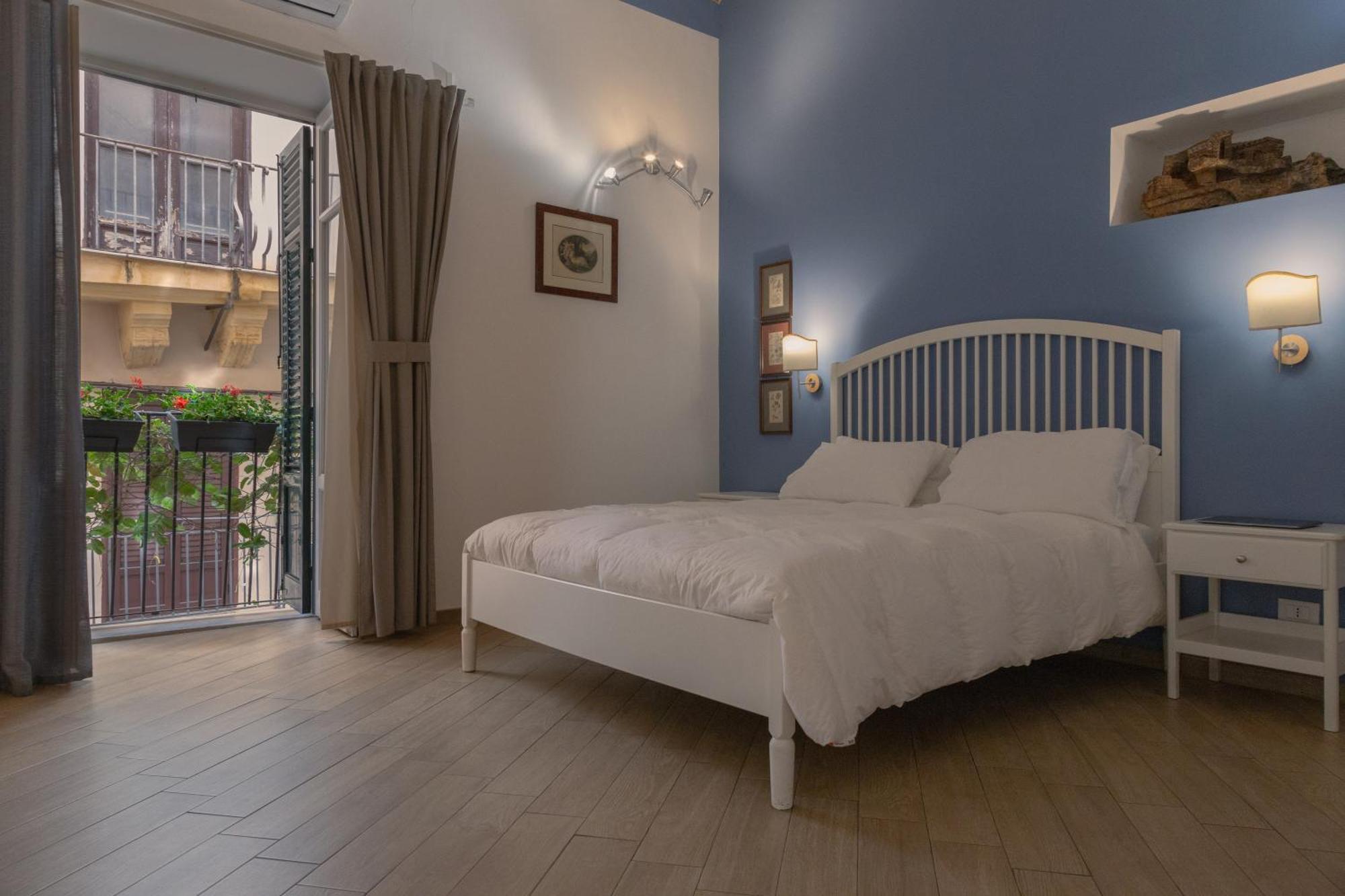 Novelli 36 Bed and Breakfast Palermo Exteriör bild